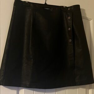 Black  Button-Detail Women's Skirt sz. 2XL
